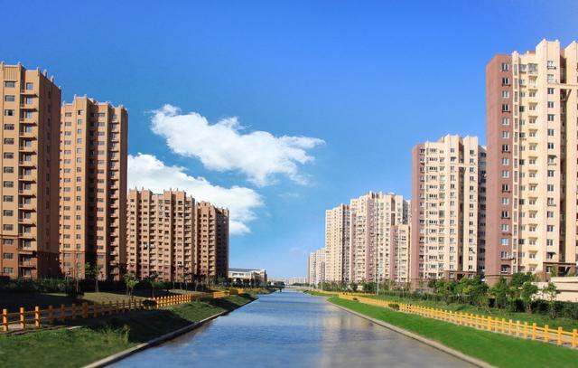 上海建工房产先后开发建设了周康航大型居住社区,松江佘北大型居住